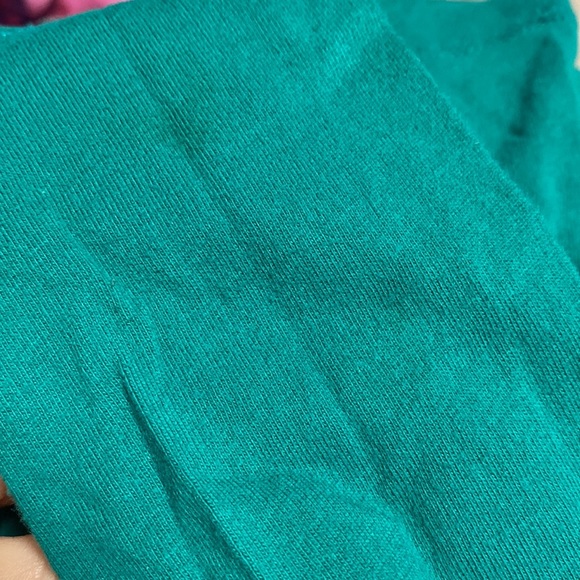 Girls Green Long Sleeve - Picture 3 of 3